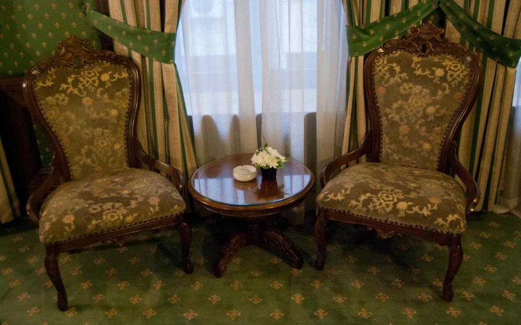 Hotel Casa Capsa Bukarest Kültér fotó
