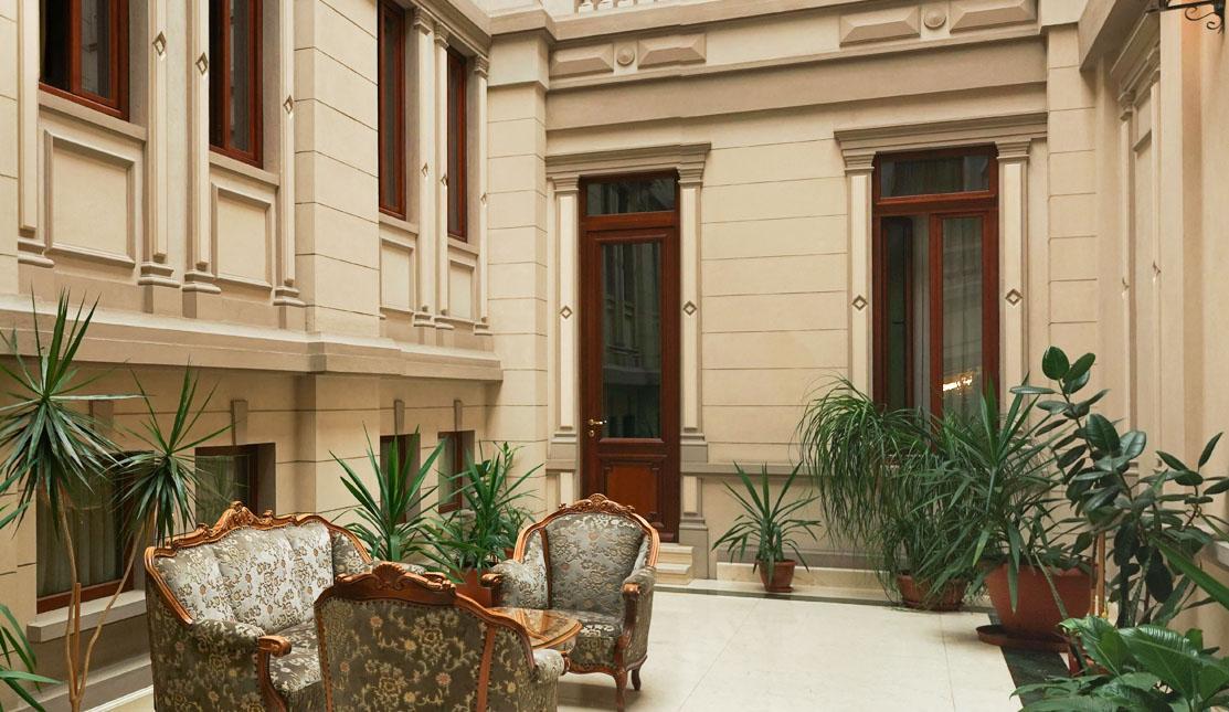 Hotel Casa Capsa Bukarest Kültér fotó