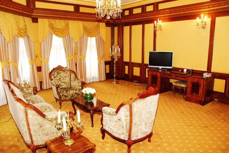 Hotel Casa Capsa Bukarest Kültér fotó